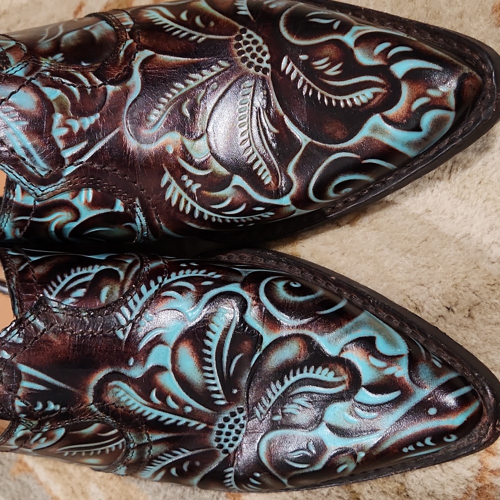 Patricia Nash Tooled Turquoise & Brown Leather Battista Mules Size 8.5 - Picture 4 of 10